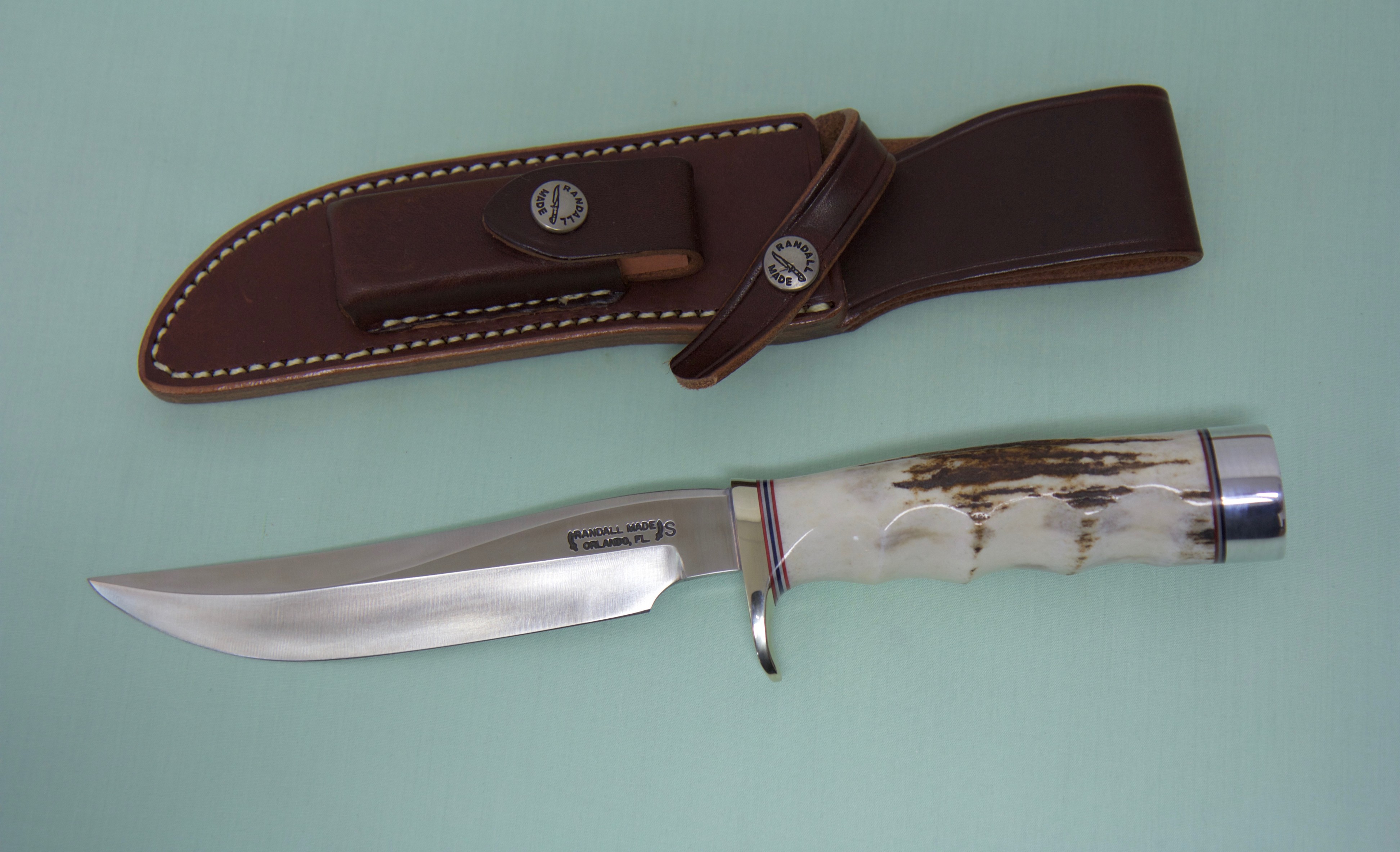 Model 3 – Hunter 6″ SS2 NS1 STG FG DB – Buxton Knives